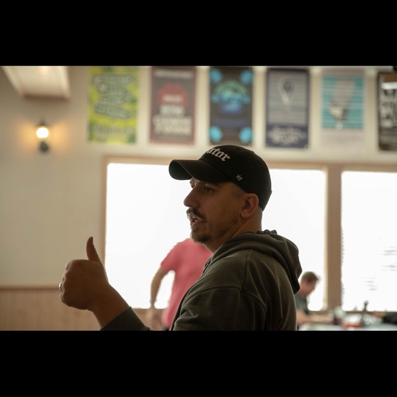 Meet your Posher, Sean - Picture 1 of 1